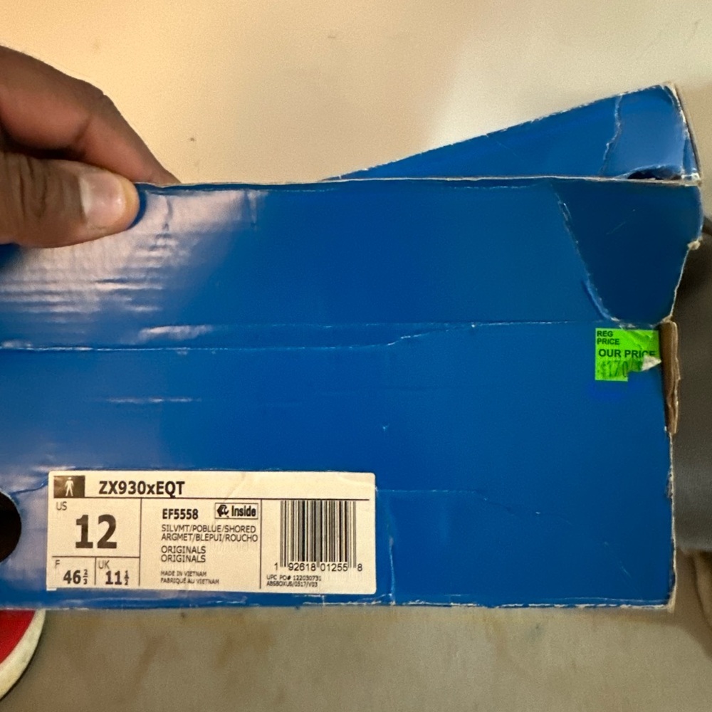 Adidas sneakers - Picture 8 of 8